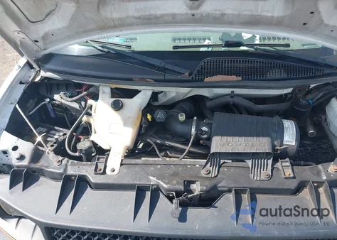 2004 Chevrolet Express из США, поврежденный, VIN 1GCFG15X741172754